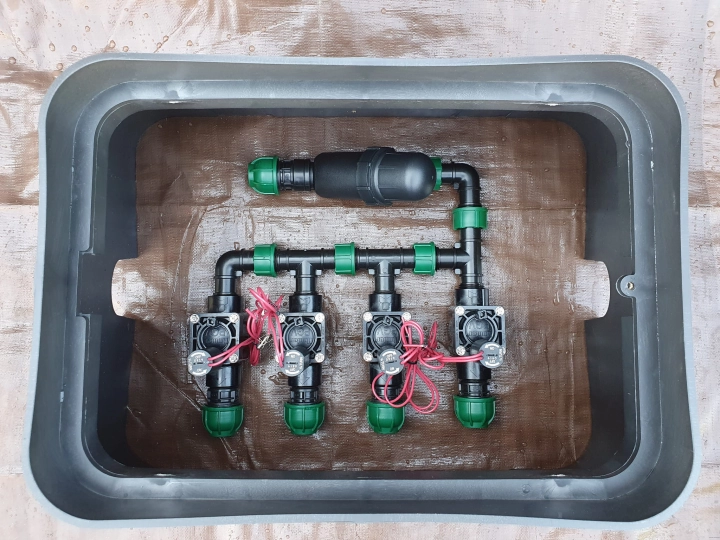 Zestaw nawadniający HUNTER - 4 sekcje filtr antypiaskowy