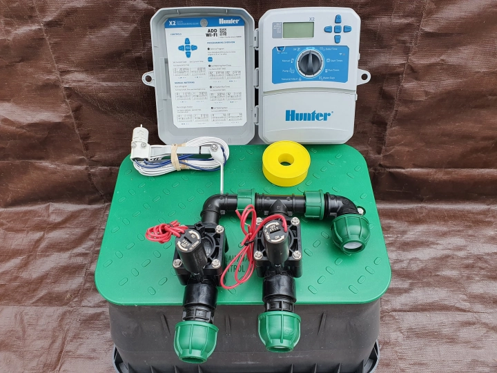 Zestaw nawadniania ogrodu HUNTER 2 sekcje | Sterownik X2 zewnętrzny